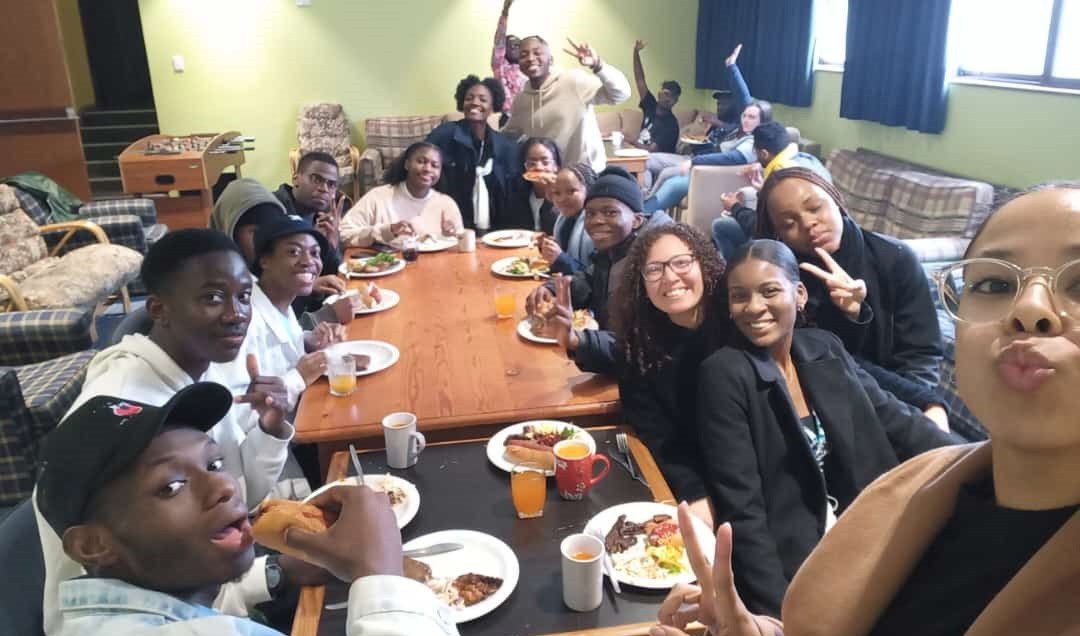 A CBC cell group sharing a meal